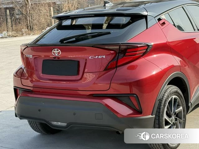 Toyota C-HR id 4259215 из Китая 9