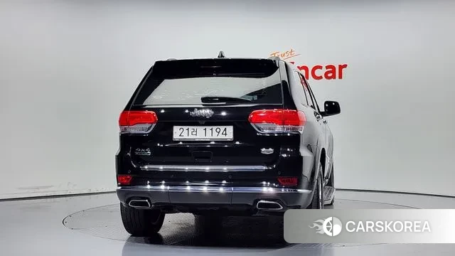 Jeep Grand Cherokee id 3000413 из Кореи 14