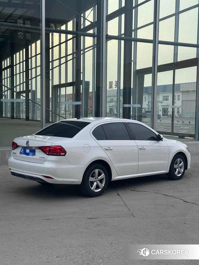 Volkswagen Lavida 2021 Белый из Китая, фото 4