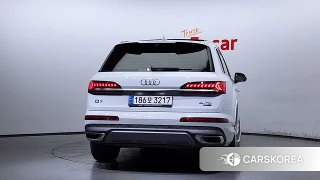 Audi Q7 (4M) id 3104308 из Кореи 14