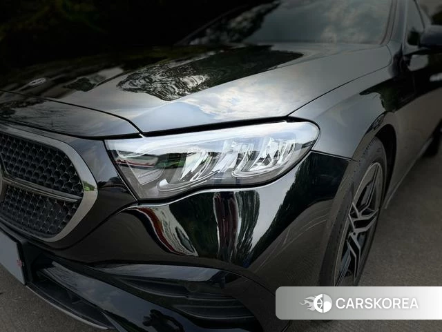 Mercedes-Benz E-class id 4274361 из Китая 9