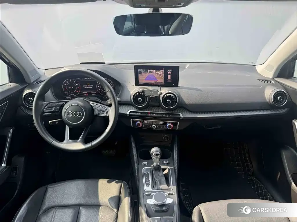 Audi Q2L 2021 Silver/gray из Китая, фото 5
