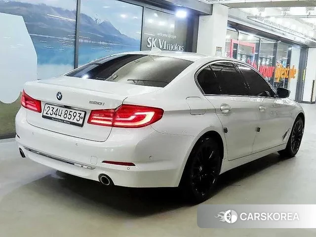 BMW 5 Series (G30) id 3402671 из Кореи 14