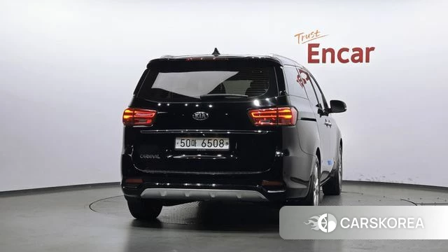 Kia The New Carnival id 4693839 из Кореи 14