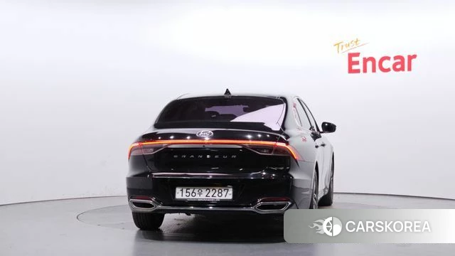 Hyundai The New Grandeur IG id 4268699 из Кореи 25