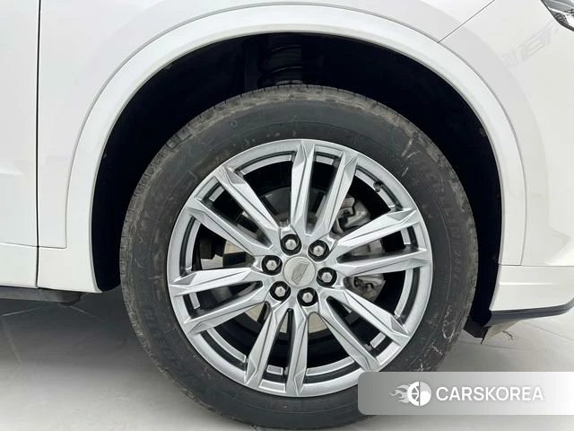 Cadillac XT6 id 3902330 из Китая 25