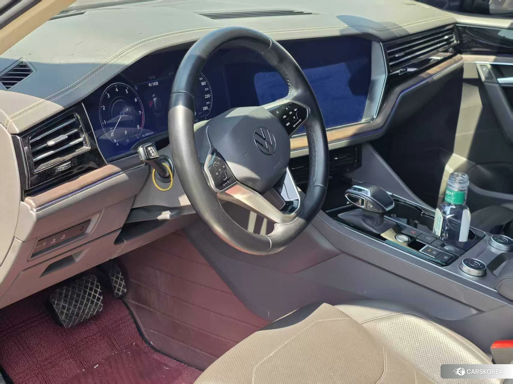 Volkswagen Touareg 2020 Черный из Китая, фото 5