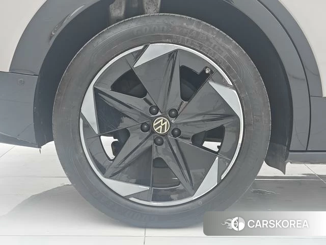 Volkswagen With the crowd 06 id 4261331 из Китая 24