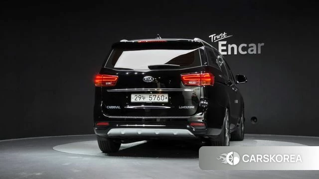Kia The New Carnival id 4543256 из Кореи 28