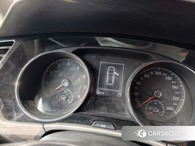 Volkswagen Touran L id 4208439 из Китая 10
