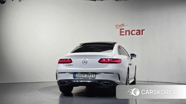 Mercedes-Benz E-Class W213 id 4776459 из Кореи 26