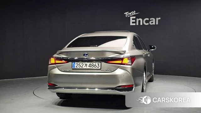 Lexus ES300h 7th generation id 4224481 из Кореи 25