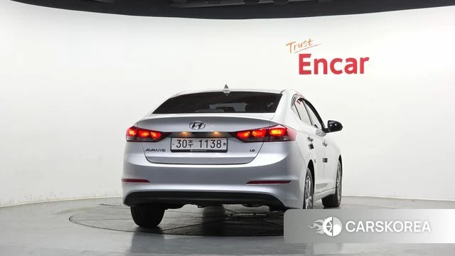 Hyundai Avante AD id 3880189 из Кореи 14