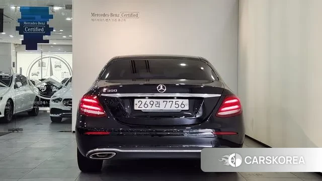 Mercedes-Benz E-Class W213 id 3008990 из Кореи 14