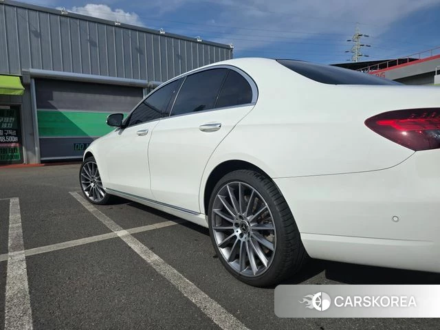 Mercedes-Benz E-Class W213 id 4576994 из Кореи 11