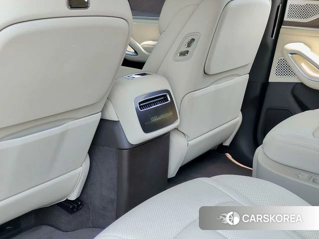 Denza N9 DM 2025 Белый из Китая, фото 4