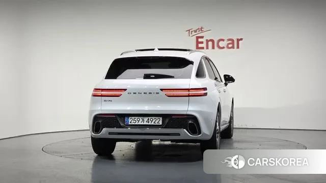 Genesis GV70 id 2993120 из Кореи 14