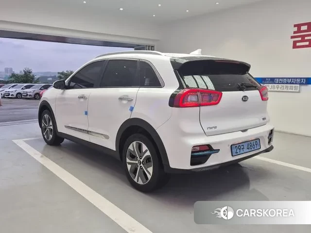 Kia Niro EV id 3008696 из Кореи 13