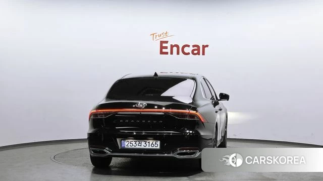 Hyundai The New Grandeur IG Hybrid id 3898250 из Кореи 14