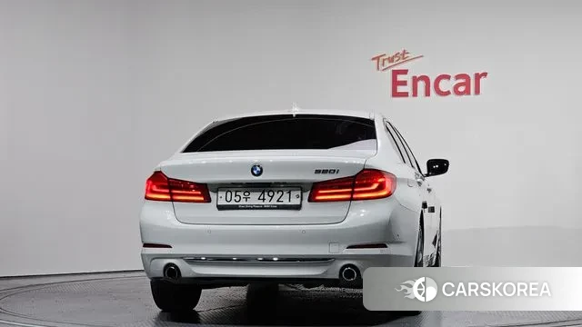 BMW 5 Series (G30) id 3434377 из Кореи 14