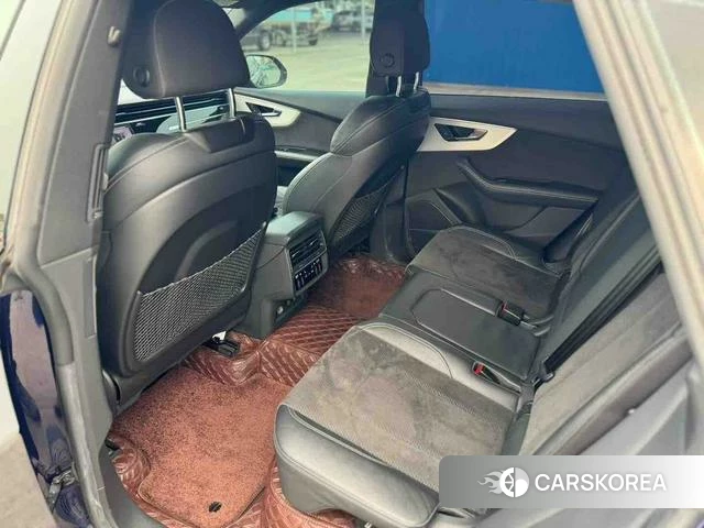 Audi Q8 2020 Синий из Китая, фото 4