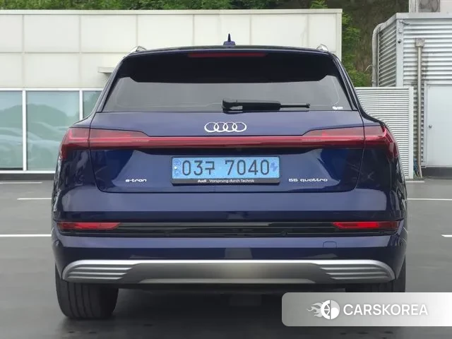Audi e-Tron id 3354250 из Кореи 14