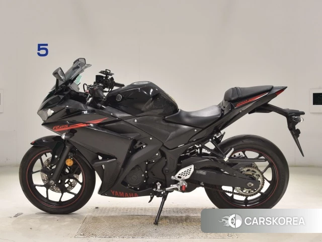 Проданный Yamaha YZF-R25 2015 из Японии
