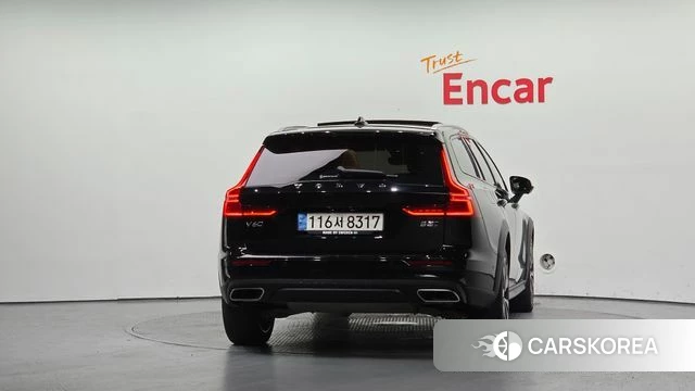 Volvo V60 Cross-Country 2nd Generation id 4603894 из Кореи 26