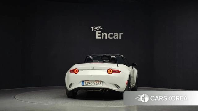 Mazda MX-5 MIATA id 4469940 из Кореи 14