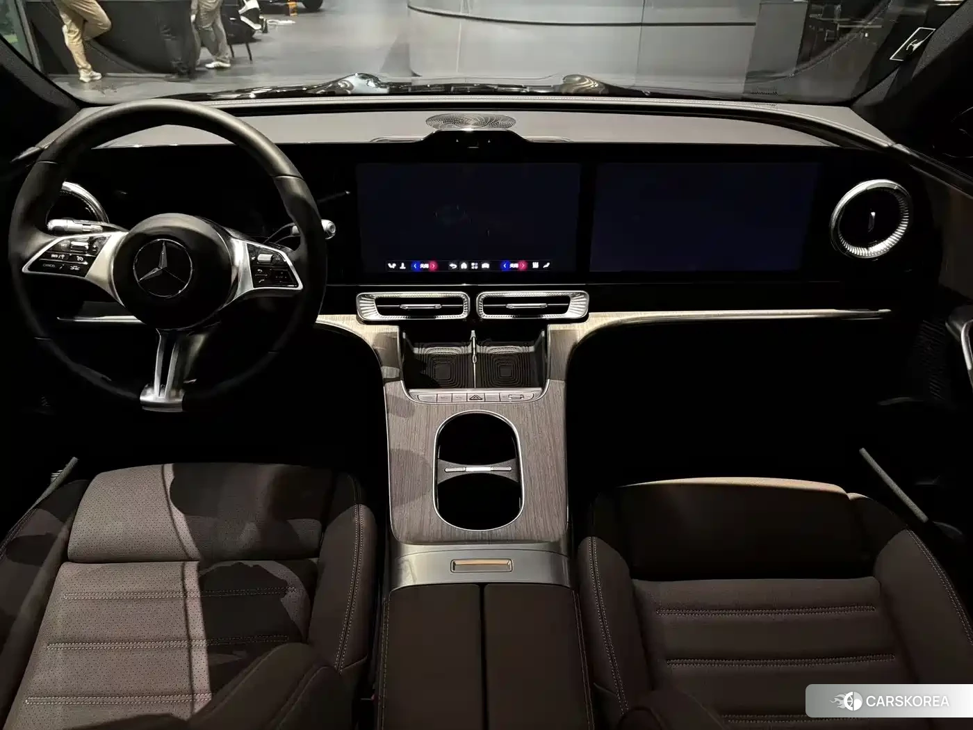 Mercedes-Benz GLC 2026 Черный из Китая, фото 4