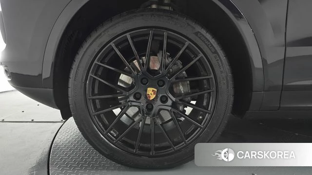 Porsche Cayenne (PO536) id 4530704 из Кореи 25