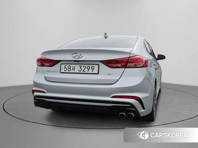 Hyundai Avante AD id 3772952 из Кореи 14