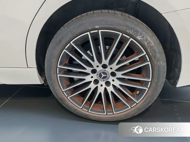 Mercedes-Benz Class C id 4399751 из Китая 10