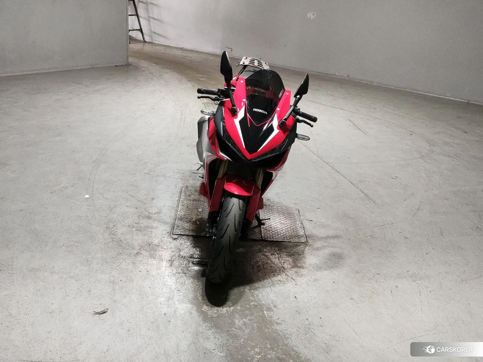 Проданный Honda CBR400R id 4229599 из Японии, фото 2