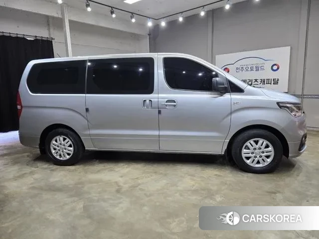 Hyundai The New Grand Starex id 2986476 из Кореи 14