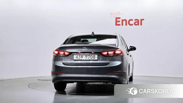 Hyundai Avante AD id 4384983 из Кореи 14