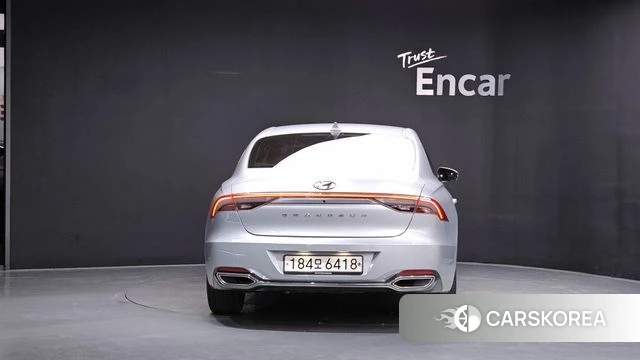 Hyundai The New Grandeur IG id 4642236 из Кореи 28