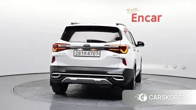 Kia Seltos id 3753932 из Кореи 14