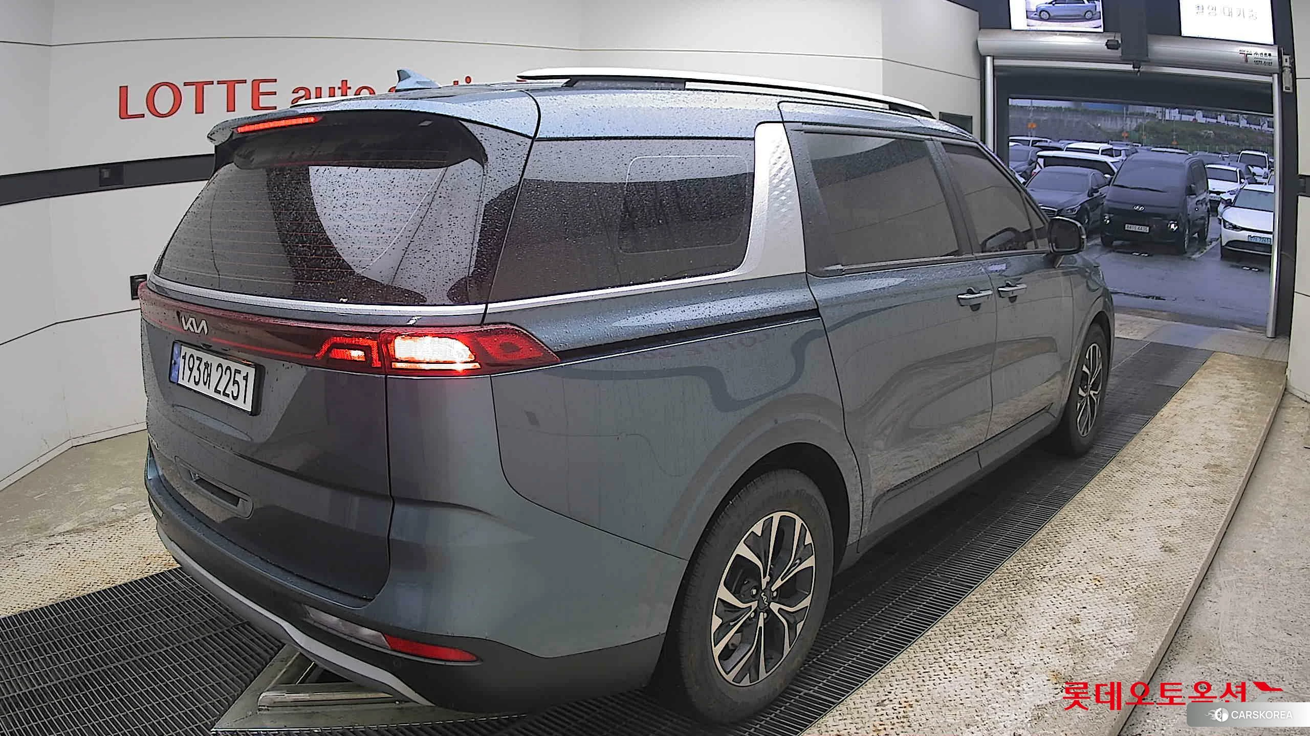 Kia Carnival id 4289435 из Кореи 29