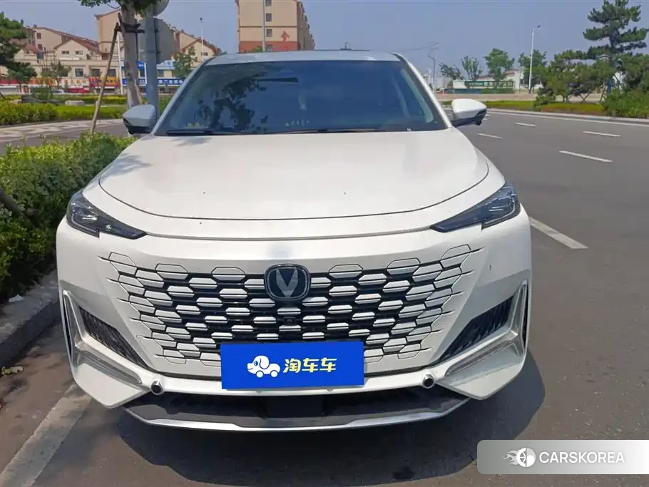Chang'an Changan UNI-K id 4547189 из Китая 10