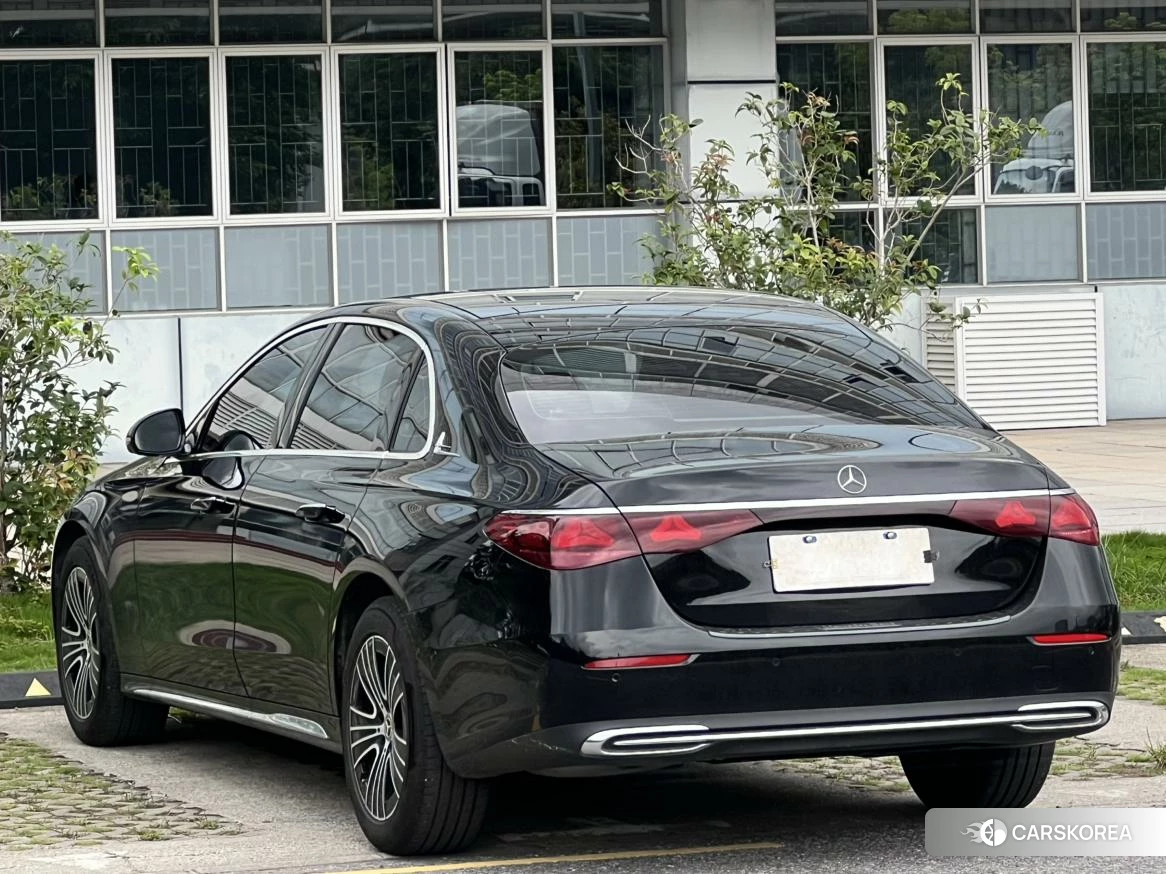 Mercedes-Benz E-class id 4413483 из Китая 16