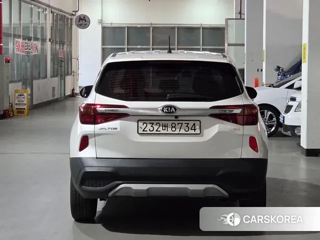 Kia Seltos id 3473557 из Кореи 11