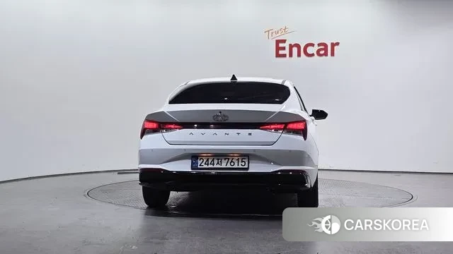 Hyundai Avante Hybrid (CN7) id 3519387 из Кореи 14