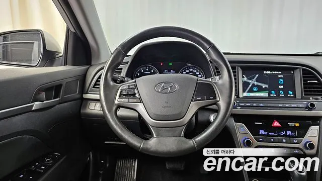 Hyundai Avante AD id 2538499 из Кореи 14