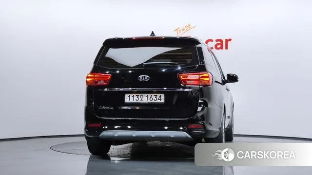 Kia The New Carnival id 3385633 из Кореи 14