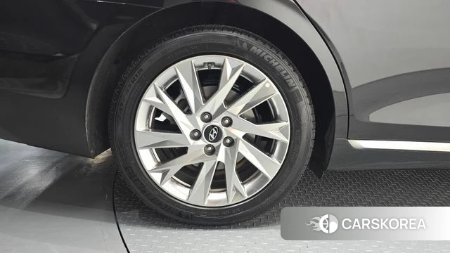 Hyundai The New Grandeur IG Hybrid id 4481798 из Кореи 26