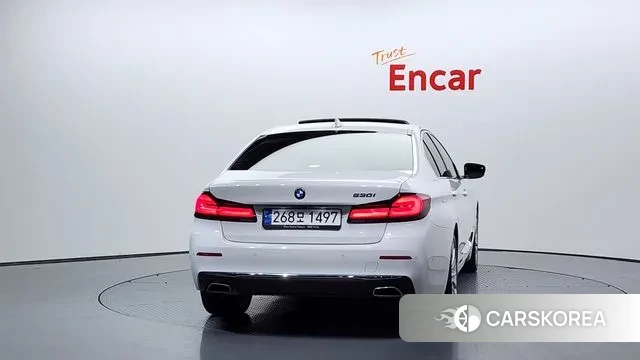 BMW 5 Series (G30) id 3585987 из Кореи 14