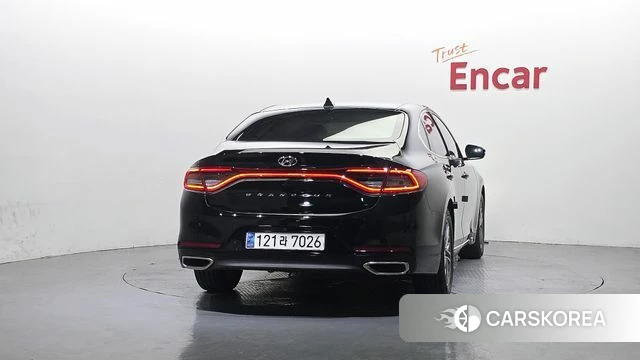 Hyundai Grandeur IG id 4390281 из Кореи 24