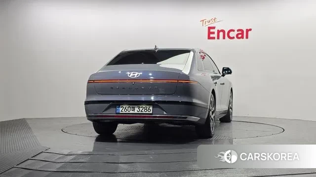 Hyundai Grandeur (GN7) id 3378035 из Кореи 14