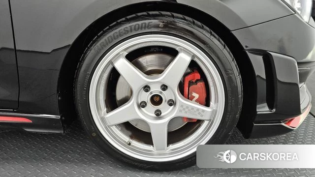 Hyundai Veloster (JS) id 4943893 из Кореи 24